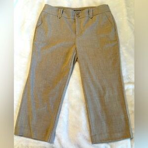 Daisy Fuentes  Capri Pants , Size MP, Color Sand Heather